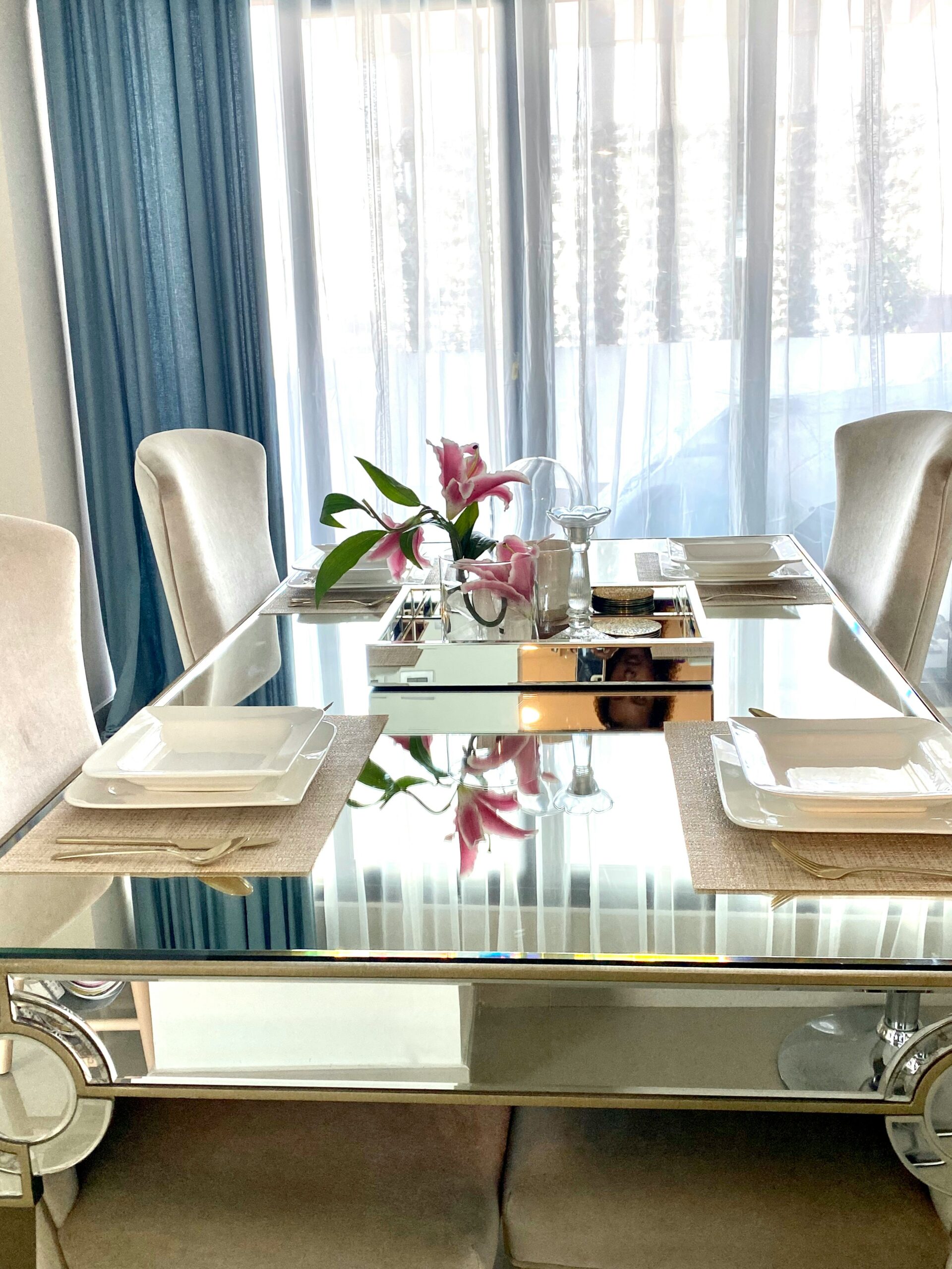 dining table 4 seater glass top